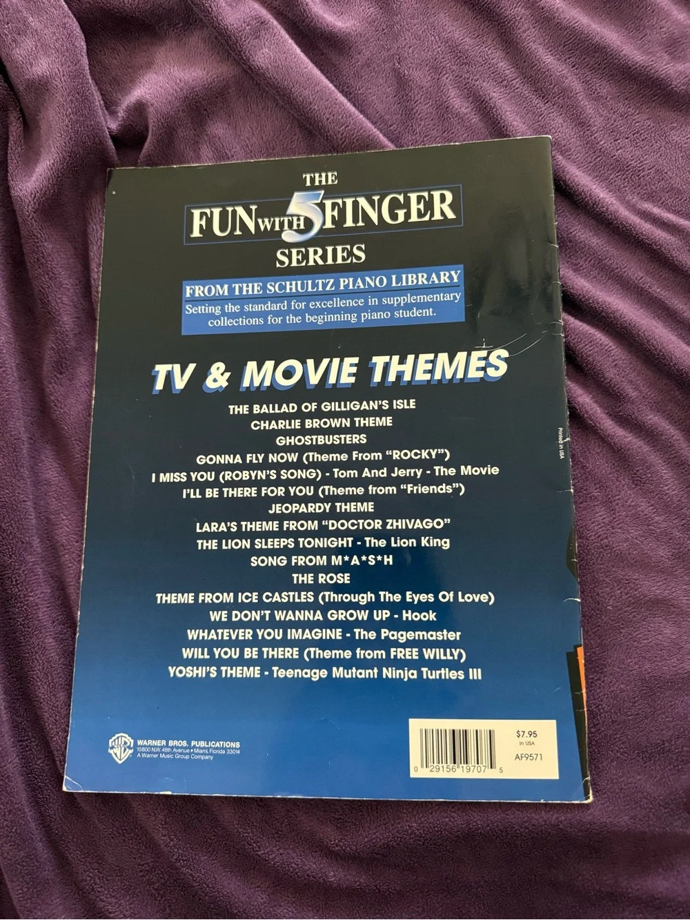 Fun with 5 Finger TV & Movie Themes - vintage 1995 Warner bros
